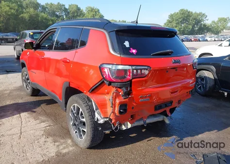 2019 Jeep Compass Trailhawk 4X4 из США, поврежденный, VIN 3C4NJDDBXKT772131